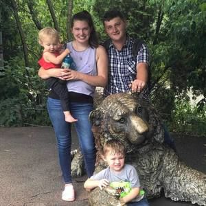 Meet your Posher, Pauline